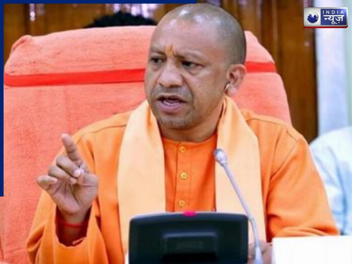 अपराधियों में हो पुलिस की वर्दी का खौफ, आगामी त्योहार से पहले सीएम योगी ने अधिकारियों को क्या-क्या निर्देश दिए?