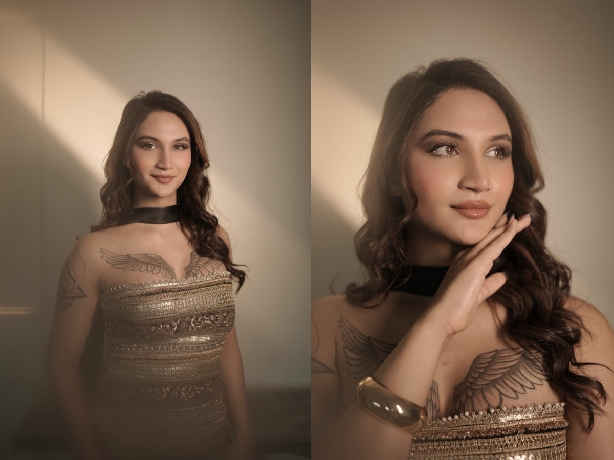 Cricketer Anaya Bangar - Photo Gallery