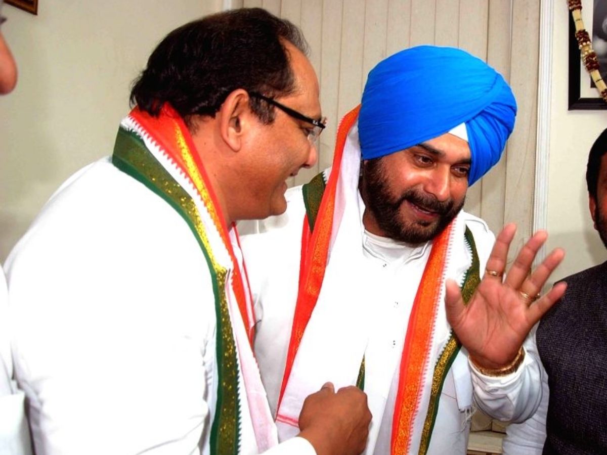 कोई MP तो कोई MLA, 5 क्रिकेटर्स जिन्होंने राजनीति की दुनिया में रखा कदम, 1 ने वर्ल्ड कप भी जिताया