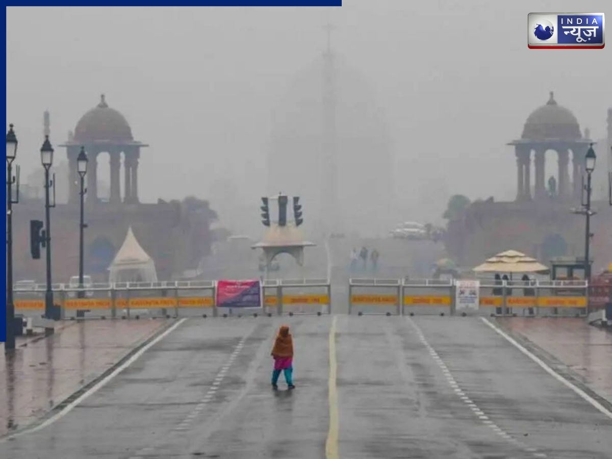 दिल्ली-एनसीआर में अचानक बदला मौसम का मिजाज, तेज हवाओं के साथ हो रही बारिश