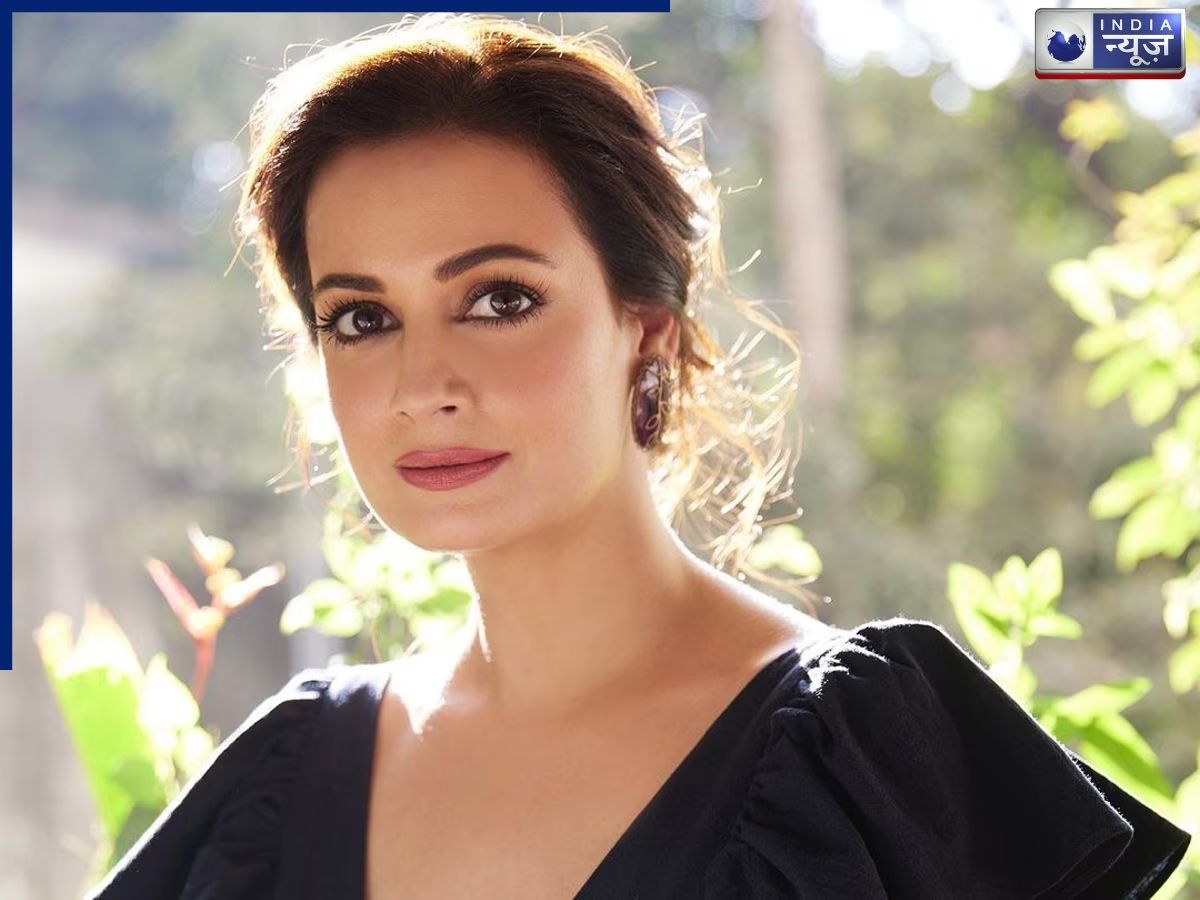 No One Talk Publically - Photo Gallery