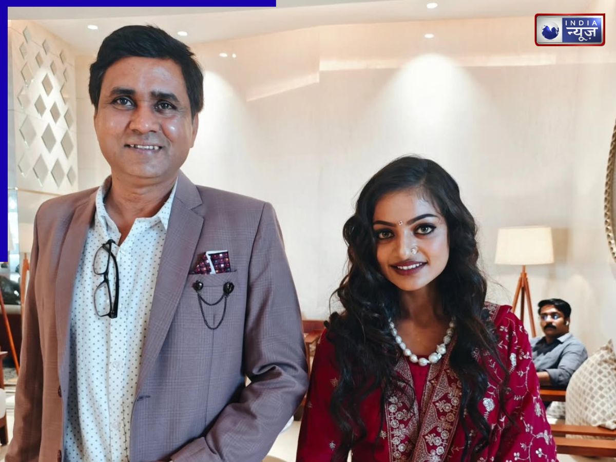 मोनालिसा के पति का है शाहीन बाग से कनेक्शन! डायरेक्टर सनोज मिश्रा ने कर दिया बड़ा खुलासा