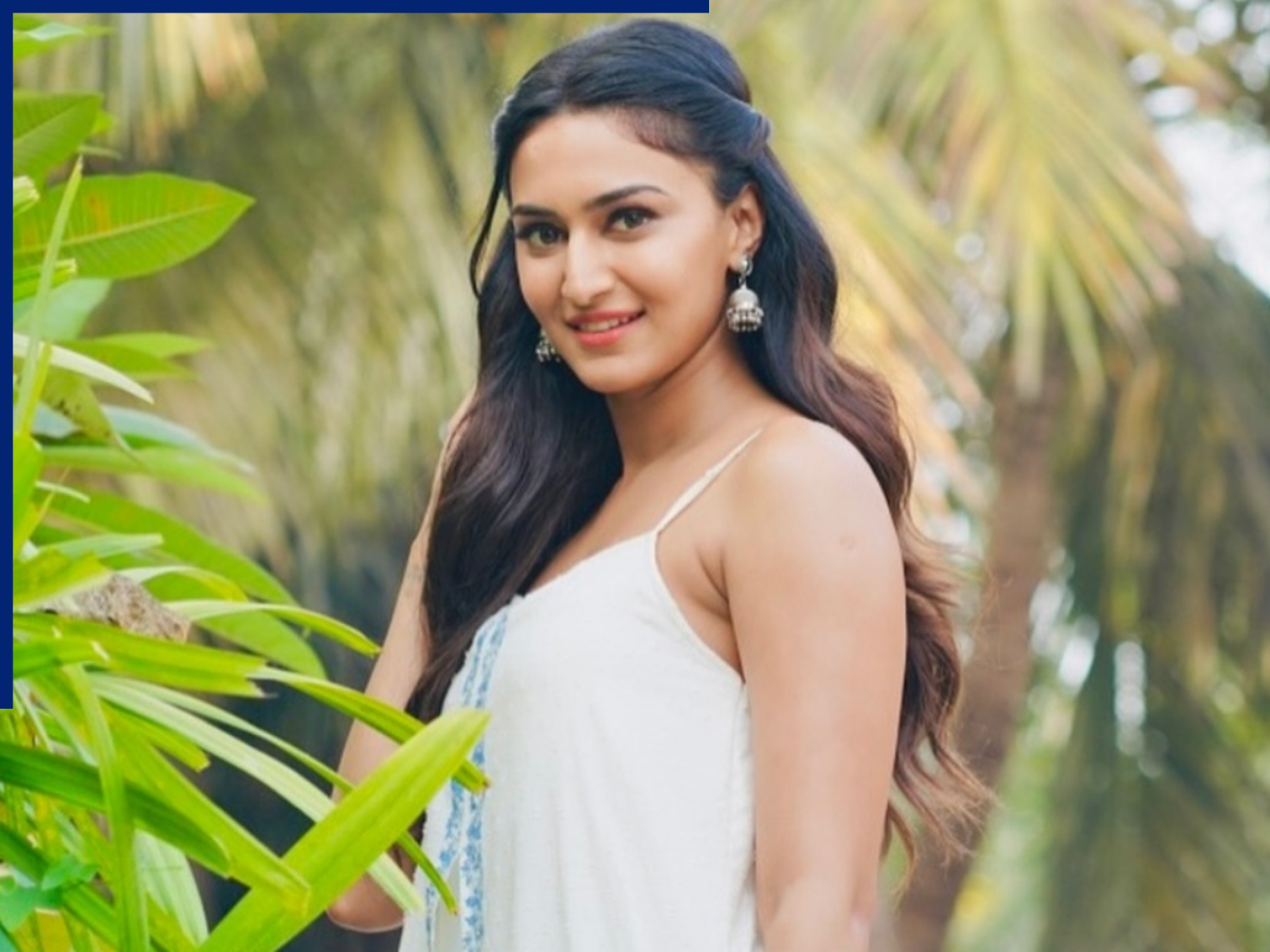 Erica Fernandes - Photo Gallery