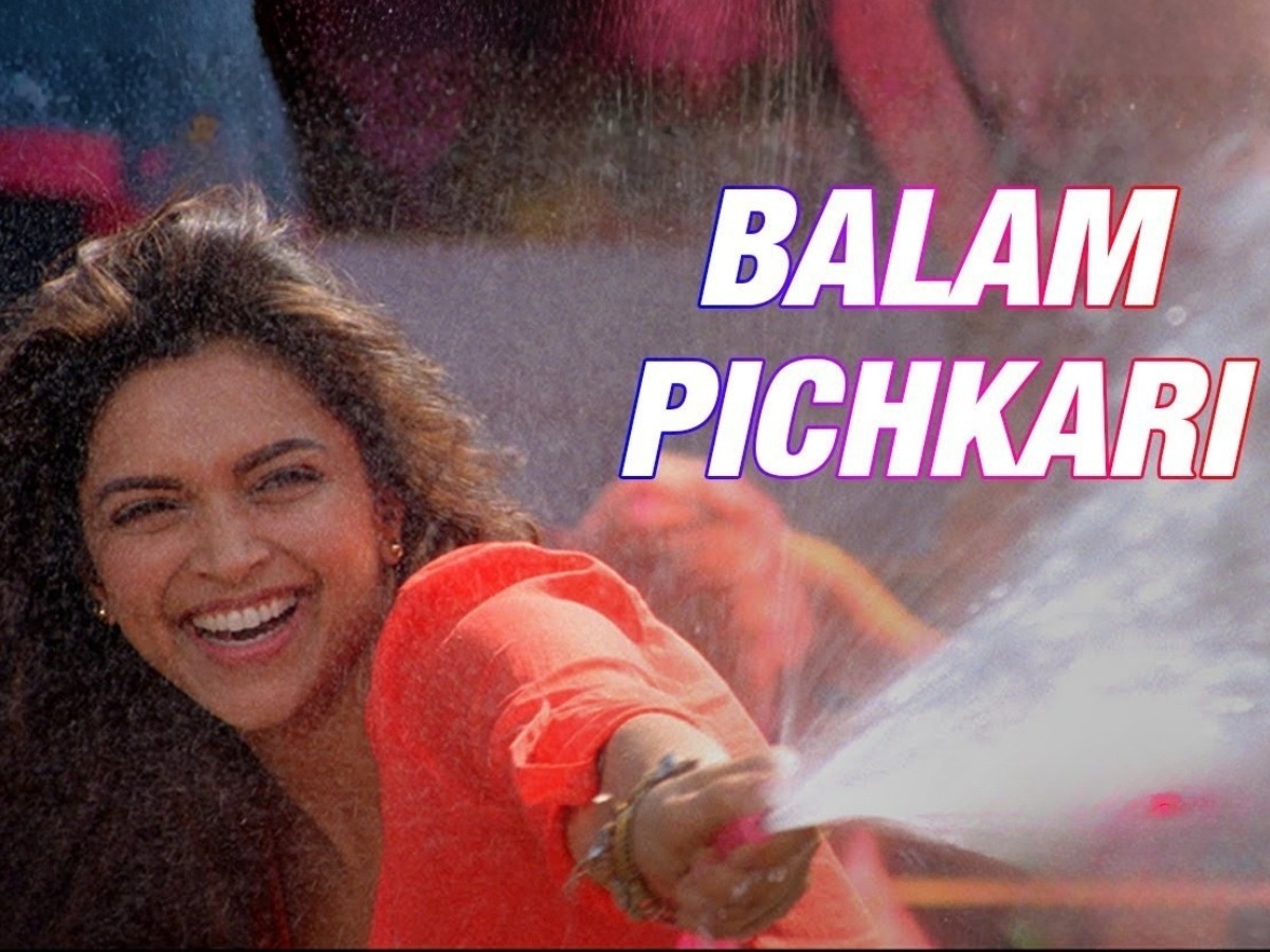 Film Yeh Jawaani Hai Deewani - Song Balam Pichkari - Photo Gallery