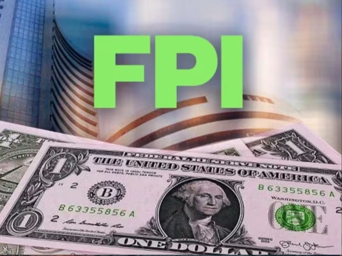 Exodus of Foreign Investors (FIIs) - Photo Gallery