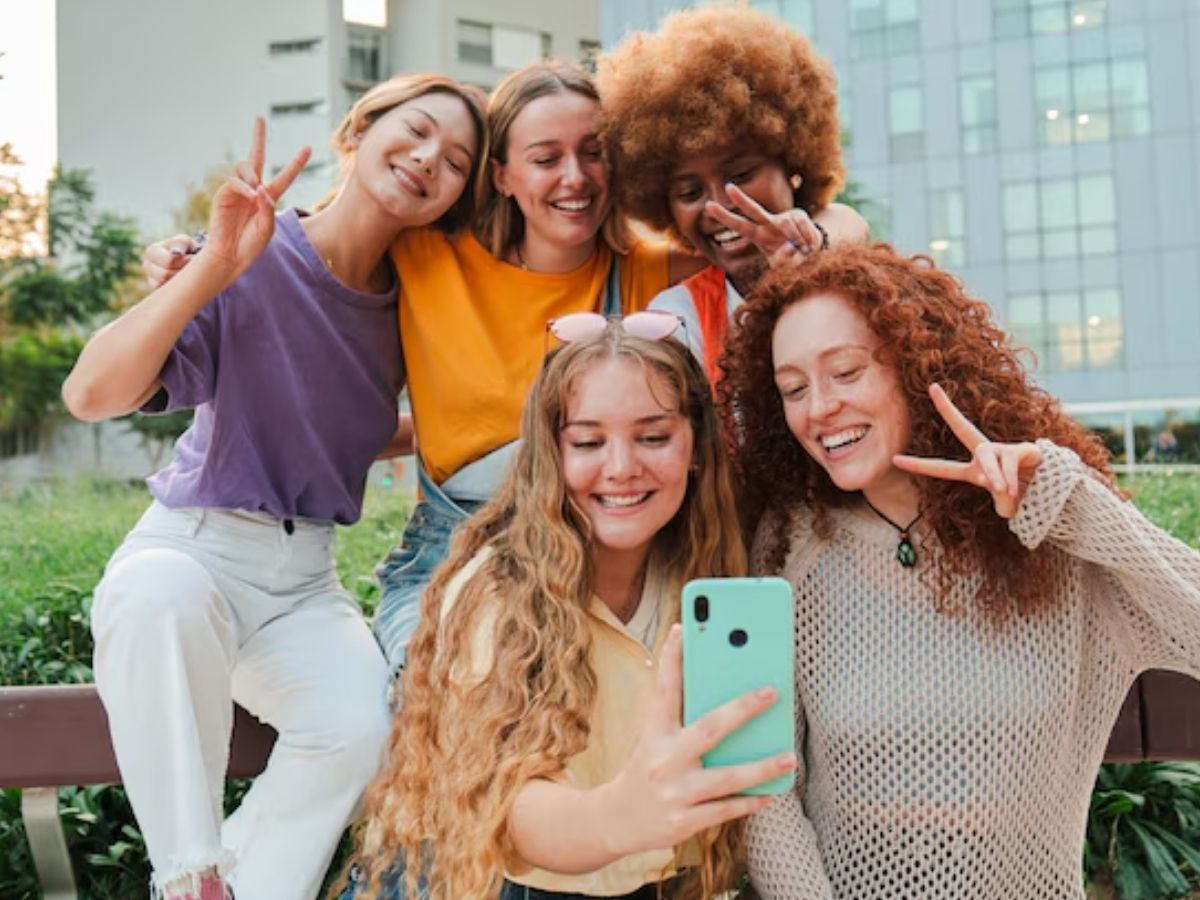 Not just the location, something else too - Photo Gallery