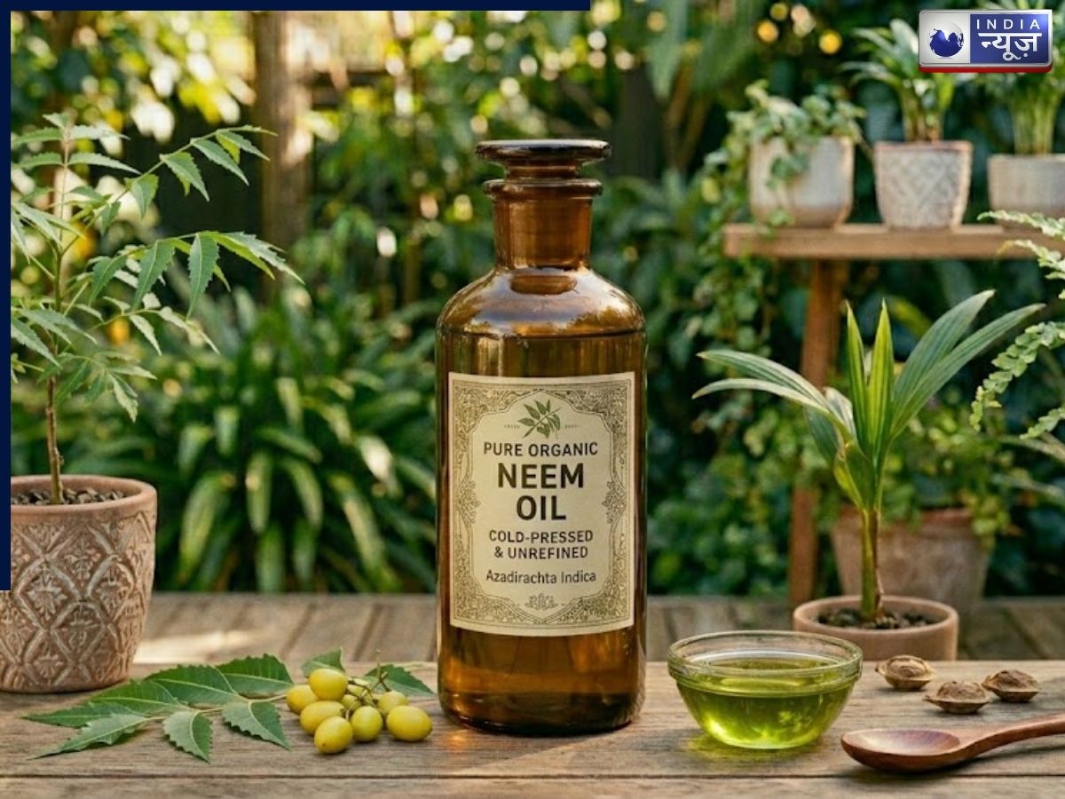 Apply Neem oil mixed with Olive oil for hair growth. - Photo Gallery