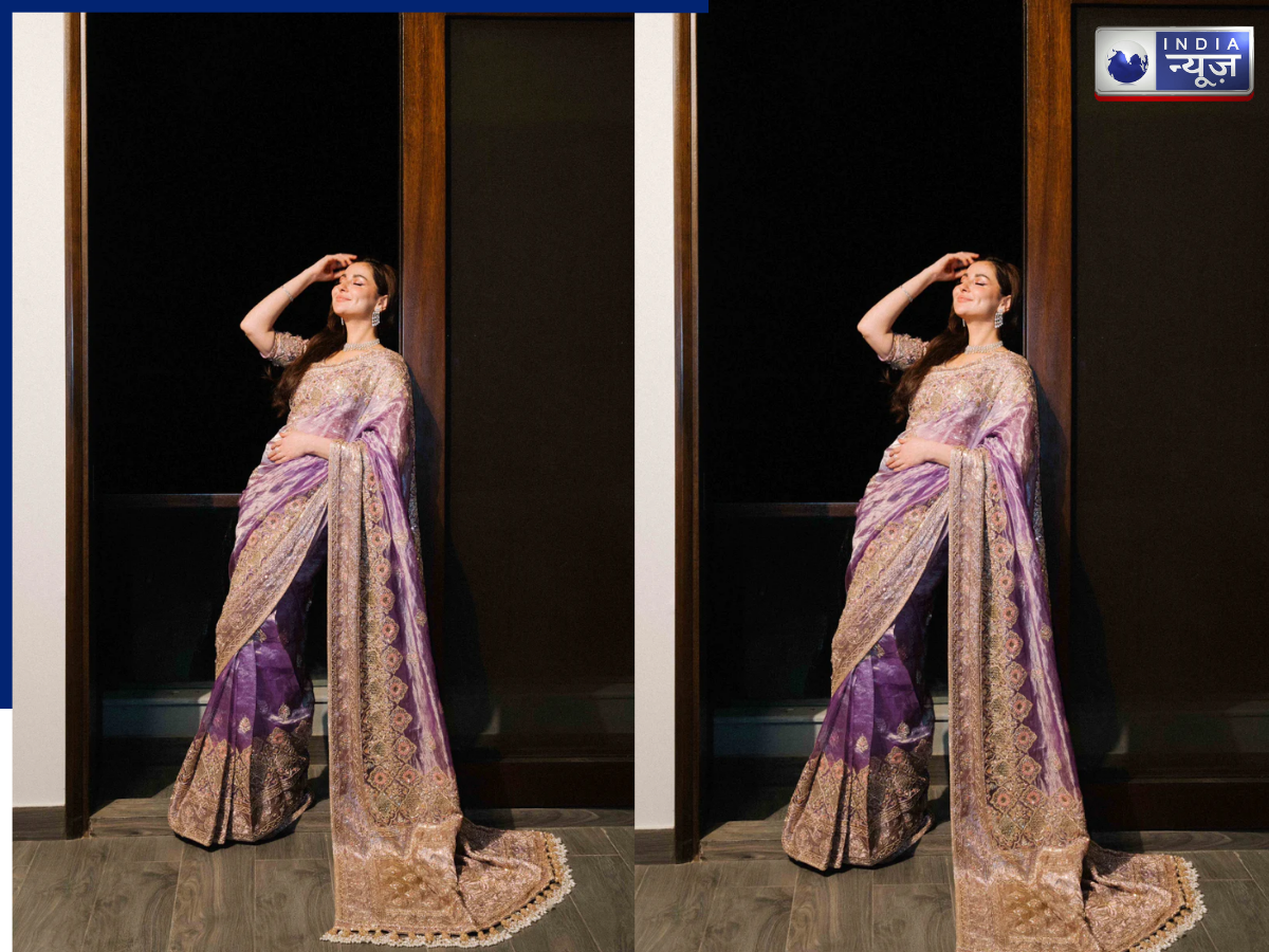 Hania Amir in Velvet Saree - Photo Gallery