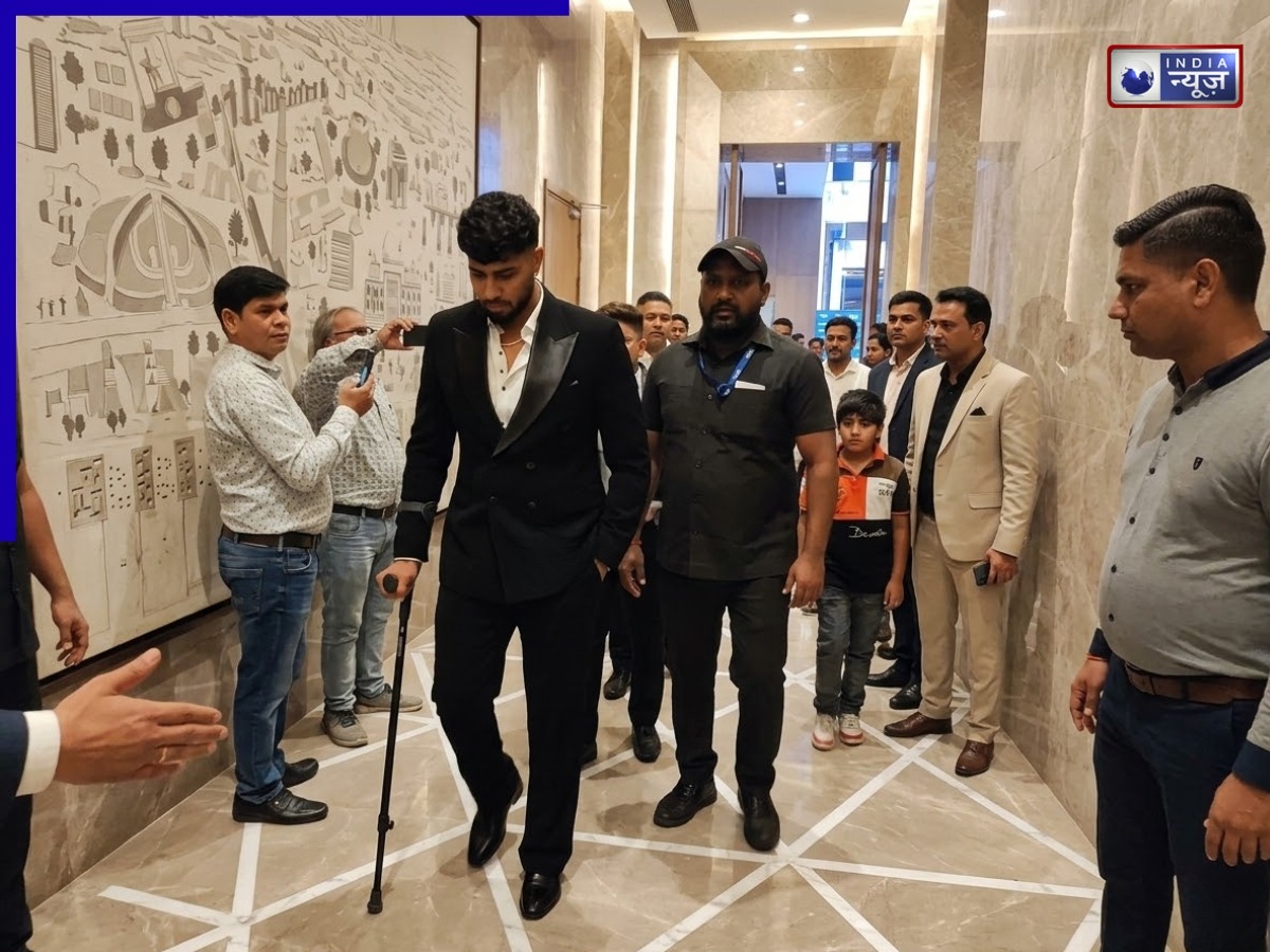 Harshit Rana: अचानक बैसाखी के सहारे क्यों चल रहे हर्षित राणा? वीडियो देख बढ़ी फैंस की टेंशन - Photo Gallery