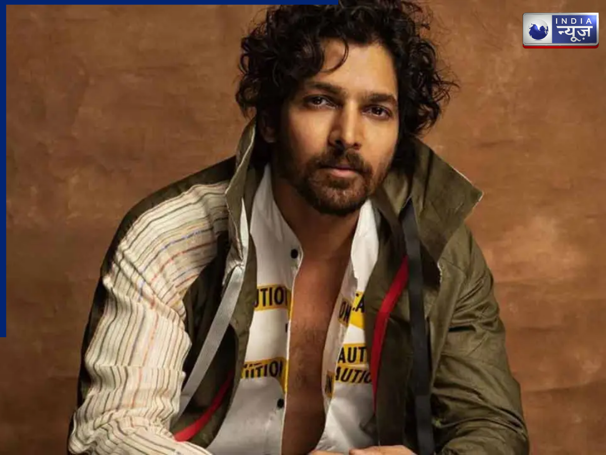 joined a call center to learn English - Photo Gallery