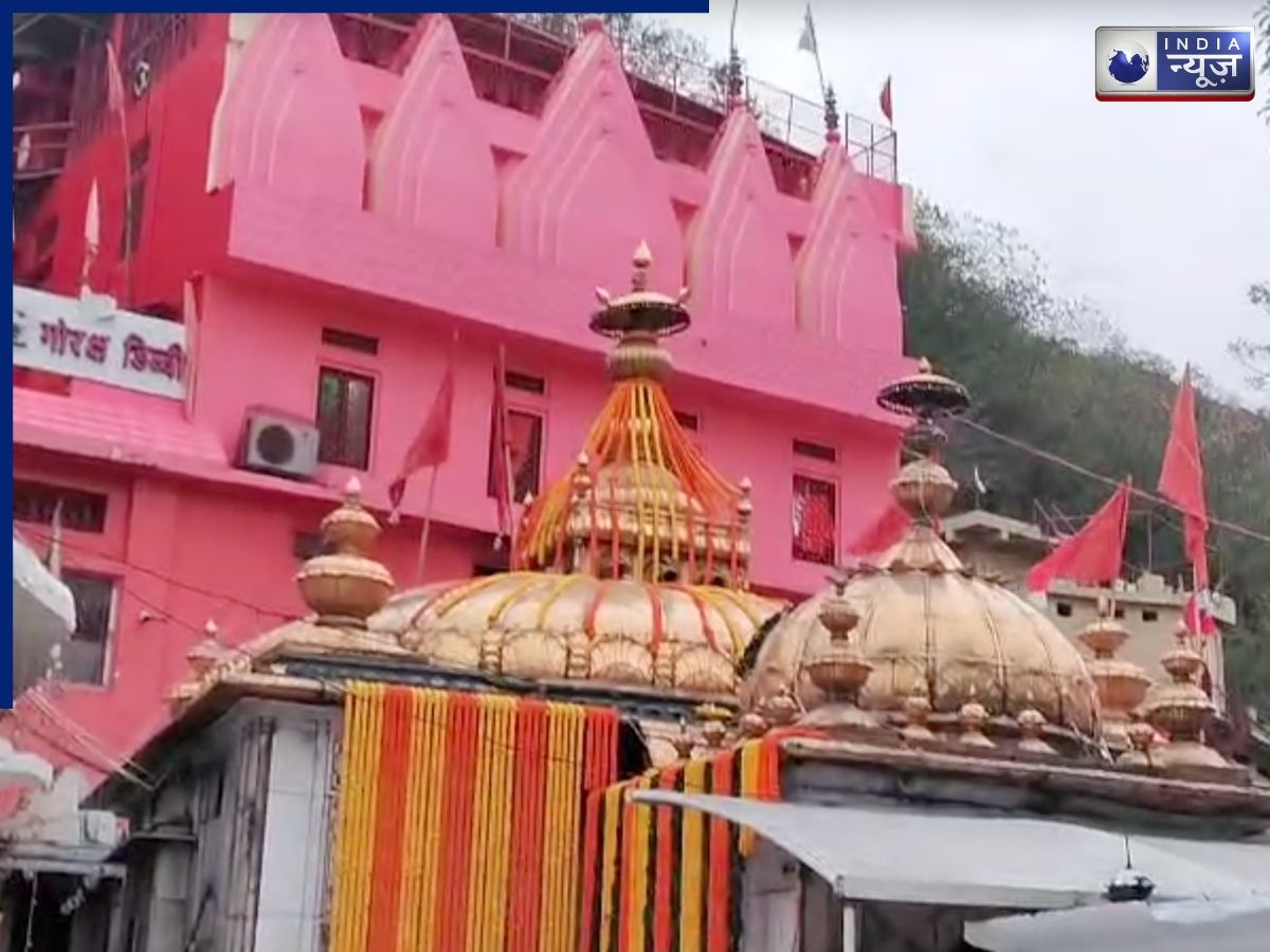 सवा 5 क्विंटल रंग-बिरंगे फूलों से सजा हिमाचल का ज्वालामुखी मंदिर, आकर्षक सजावटों से चौंधिया जाएंगी आंखें