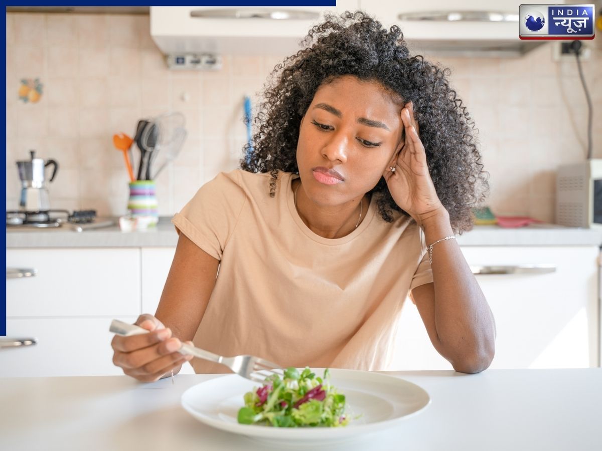 ईटिंग डिसऑर्डर क्या हैं, एनोरेक्सिया, बुलिमिया से बिंज-ईटिंग डिसऑर्डर तक, कारण, लक्षण और इलाज