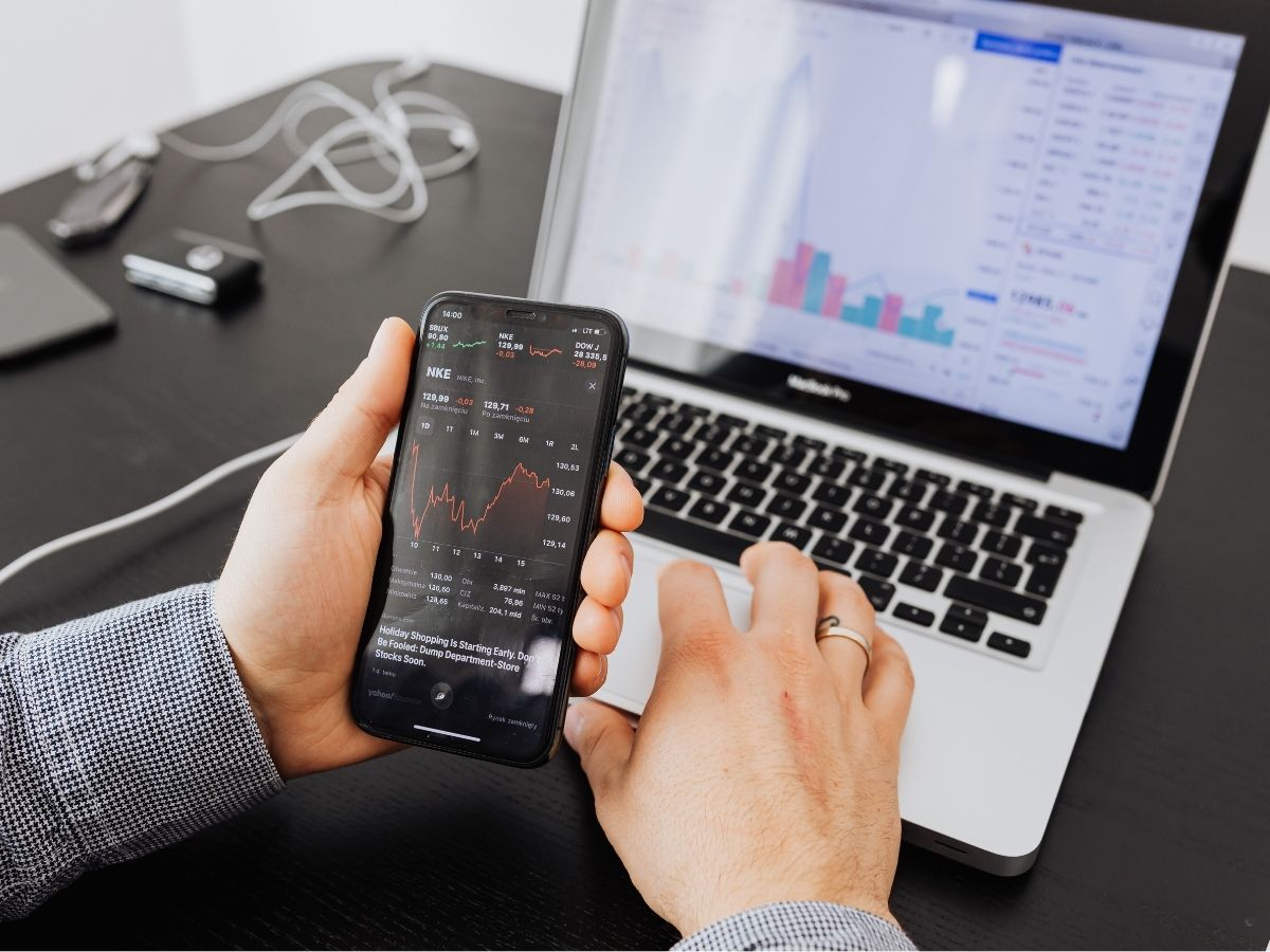 Investing in the stock market will become easier - Photo Gallery