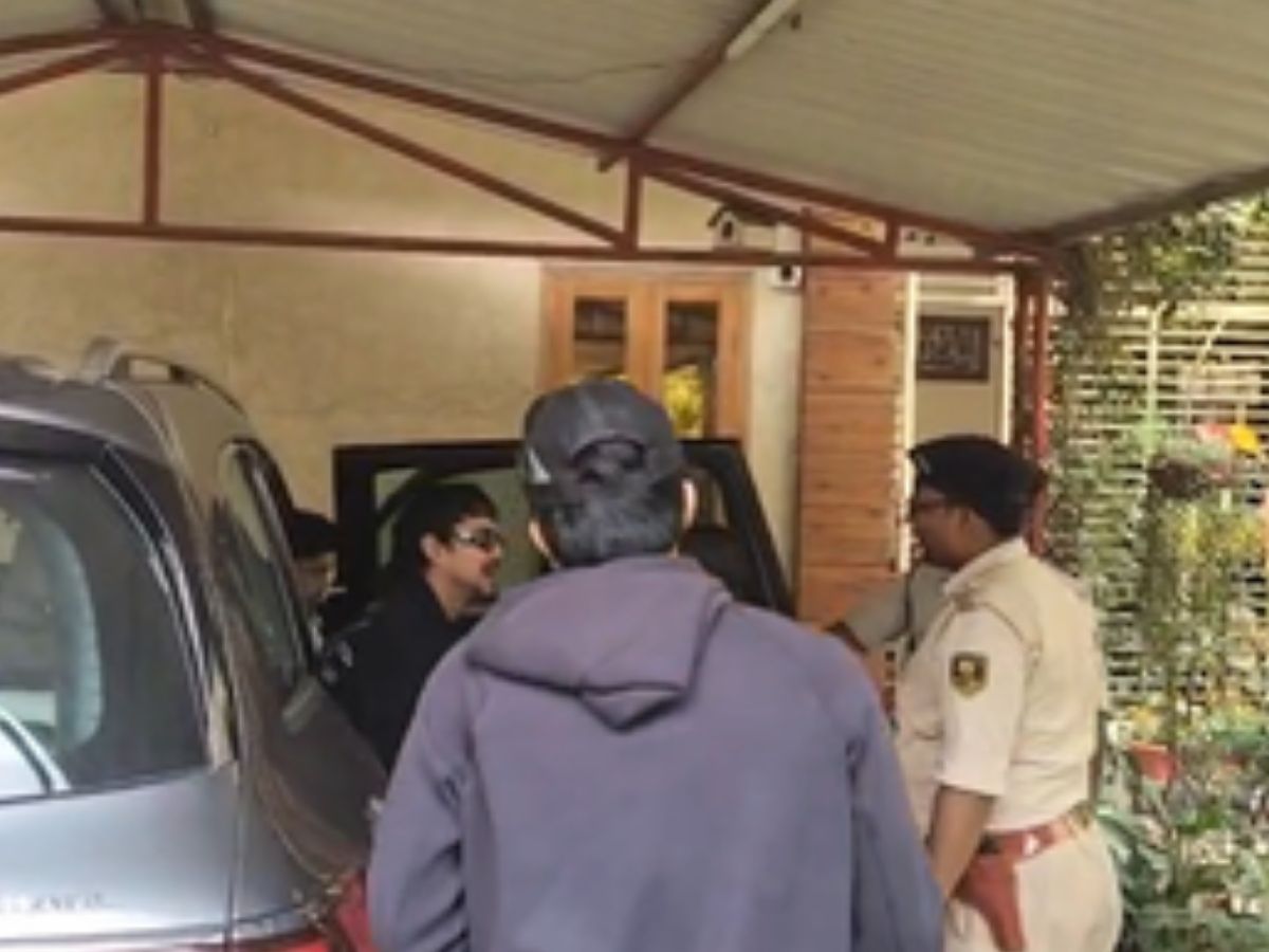 VIDEO: पटना पहुंचते ही चचेरी बहन के घर गए ईशान किशन, सड़क दुर्घटना में हुई थी मौत, बोले- अच्छे सवाल…