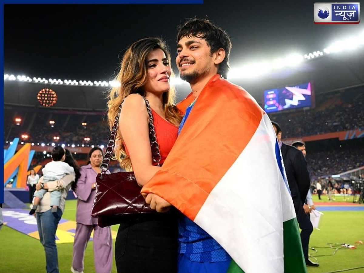 ईशान किशन की बाहों में दिखीं अदिति हुंडिया, रोमांटिक फोटो इंटरनेट पर वायरल, कौन है ये मिस्ट्री गर्ल?