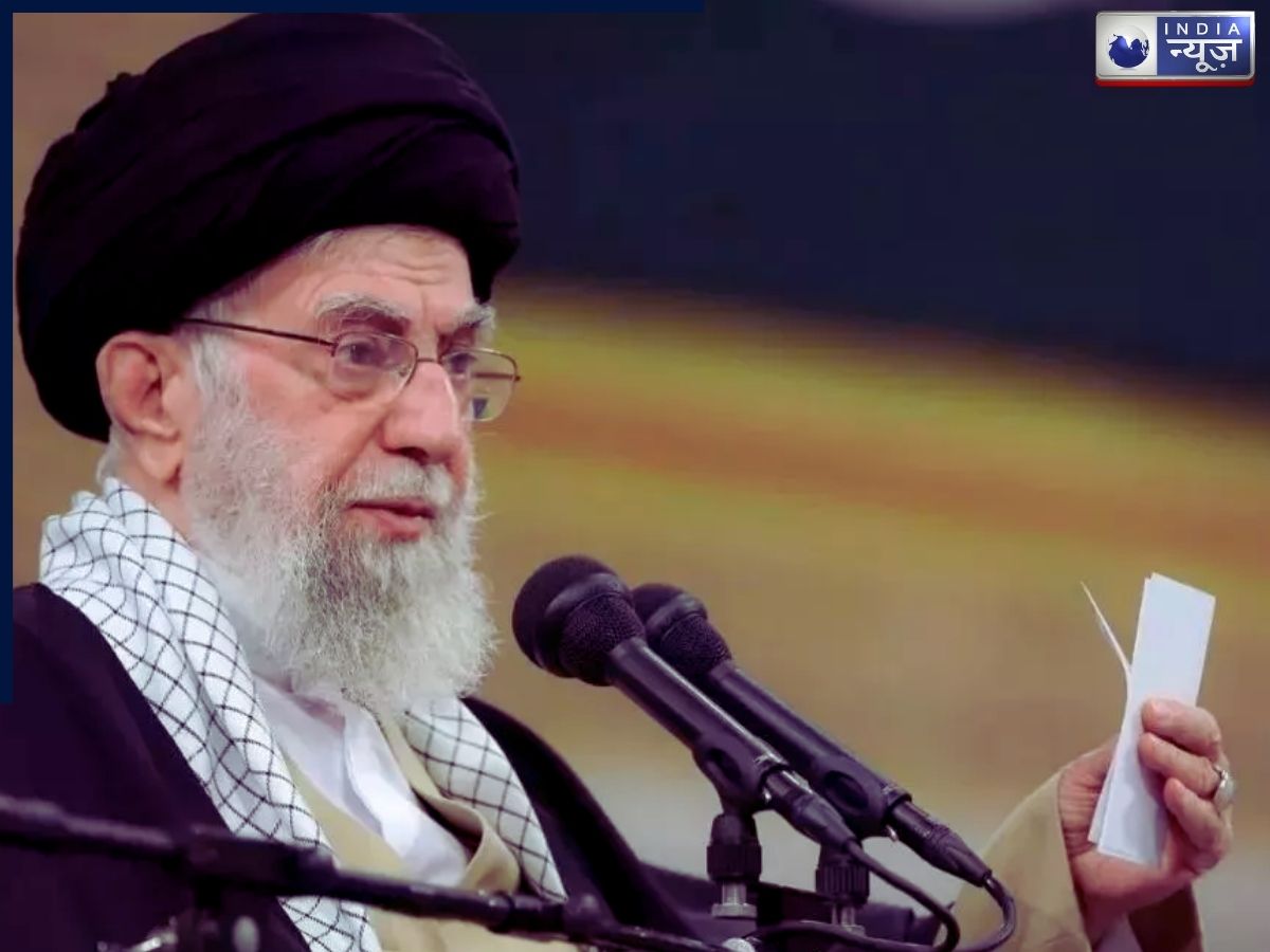 खामेनेई की मौत के बाद ईरान के नए सुप्रीम लीडर की रेस में इन 3 नामों की चर्चा तेज, किसे मिलेगी कमान?
