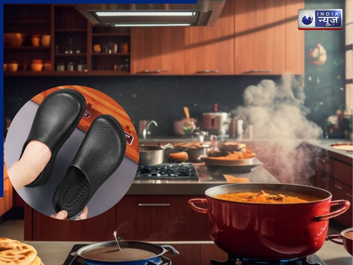 क्या आप भी किचन में जूते-चप्पल पहनते हैं? ये छोटी सी गलती बन सकती है गरीबी और परेशानी की वजह - Photo Gallery