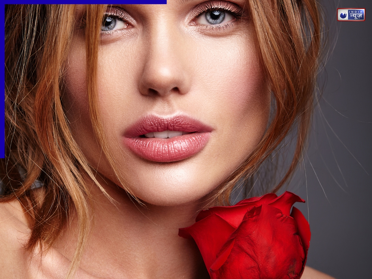 घर पर अपने होठों को बनाएं नेचुरल पिंक, नहीं लगानी पड़ेगी लिप्स्टिक, सॉफ्ट और गुलाबी रहेंगे होंठ