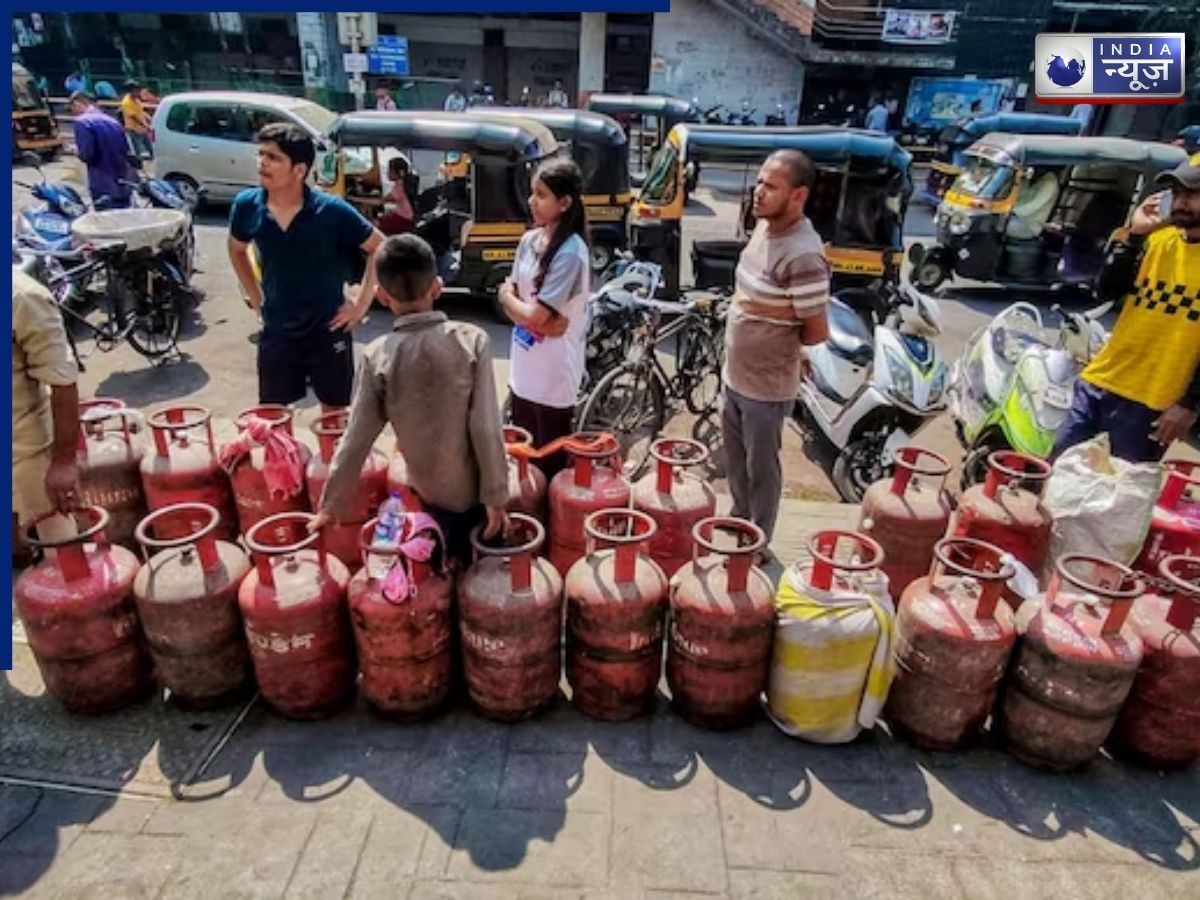 LPG की किल्लत से पीजी, हॉस्टल और केटरिंग सर्विस पर लगा ग्रहण, खाने के मेन्यू से रोटी-डोसा हटा