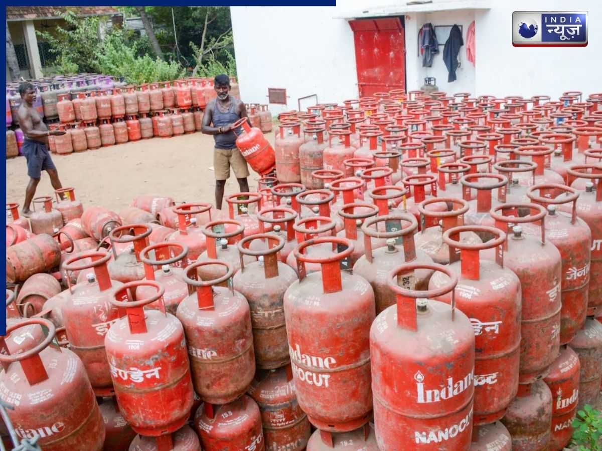 LPG Gas Booking: गैस सिलेंडर बुकिंग करने के लिए नया टाइम टेबल, एजेंसियों पर लगा नोटिस; इन तय घंटों में ही करें कॉल