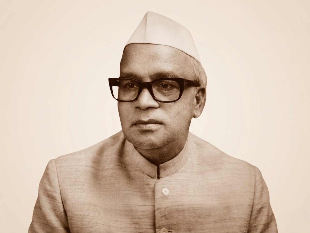 Mahendra Mohan Choudhury - Photo Gallery