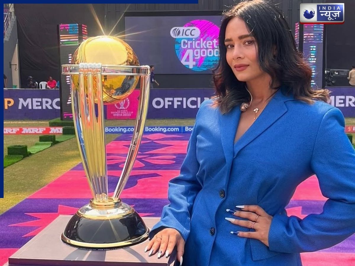 Mayanti Langer TV Anchor - Photo Gallery