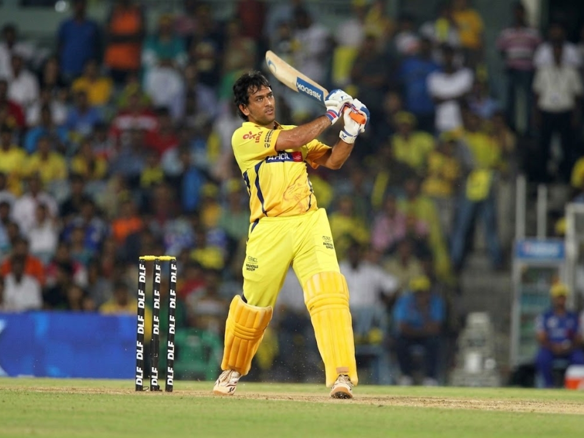 MS Dhoni First IPL Salary - Photo Gallery