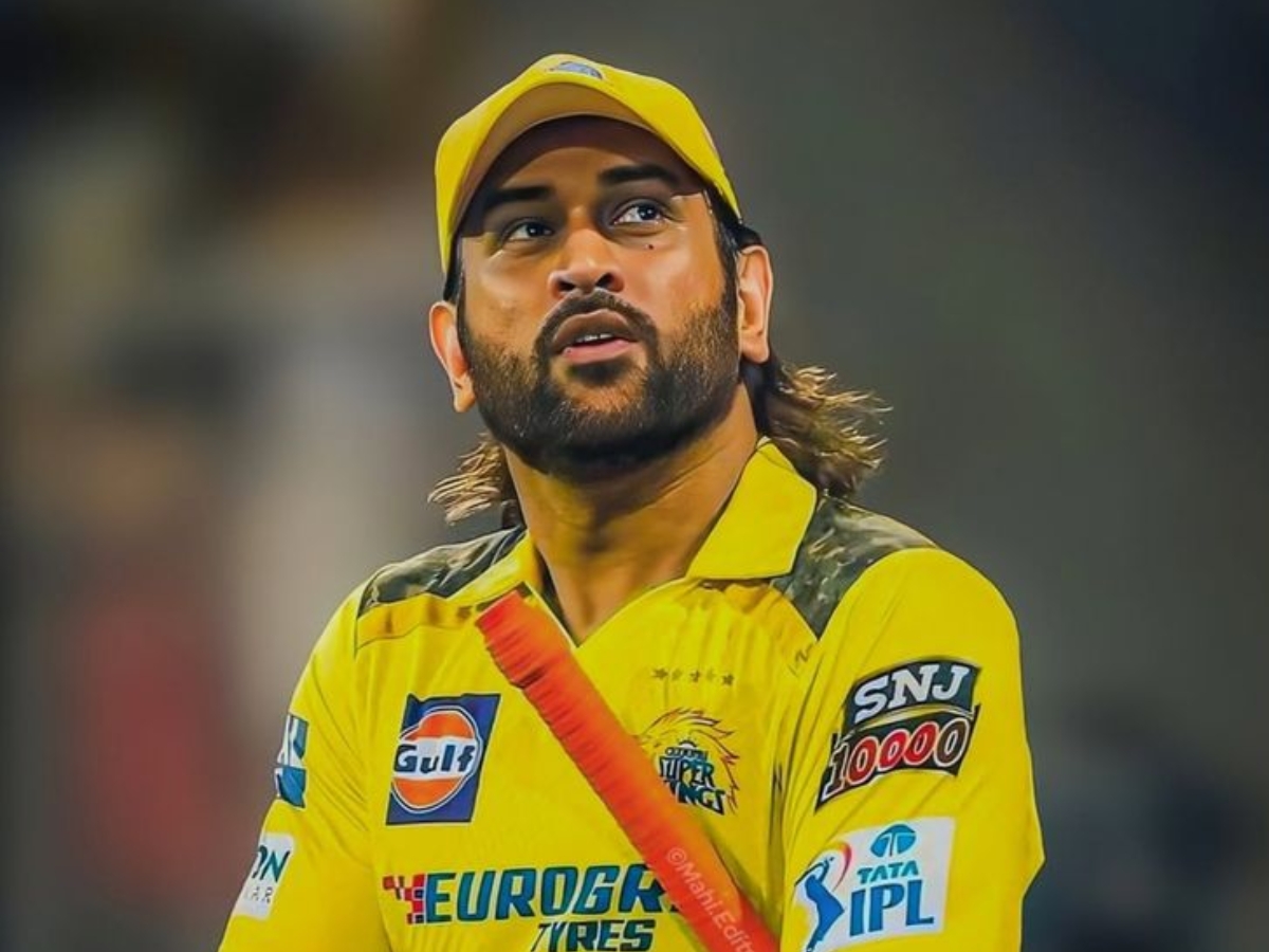 MS Dhoni - Photo Gallery