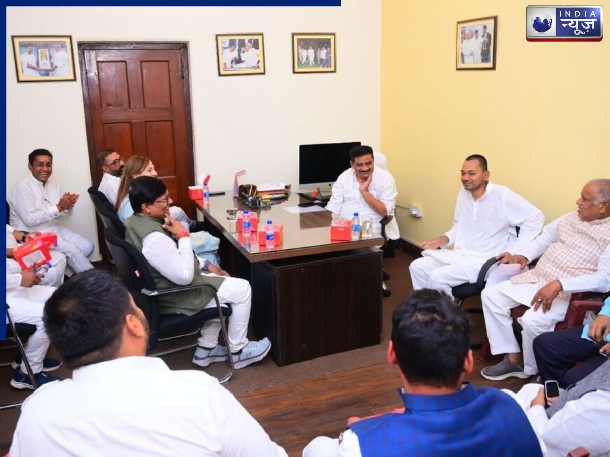 निशांत कुमार का राजतिलक कल! पार्टी की सदस्यता लेने से पहले फुल एक्शन में दिखे नीतीश कुमार के बेटे; विधायकों के साथ की बैठक