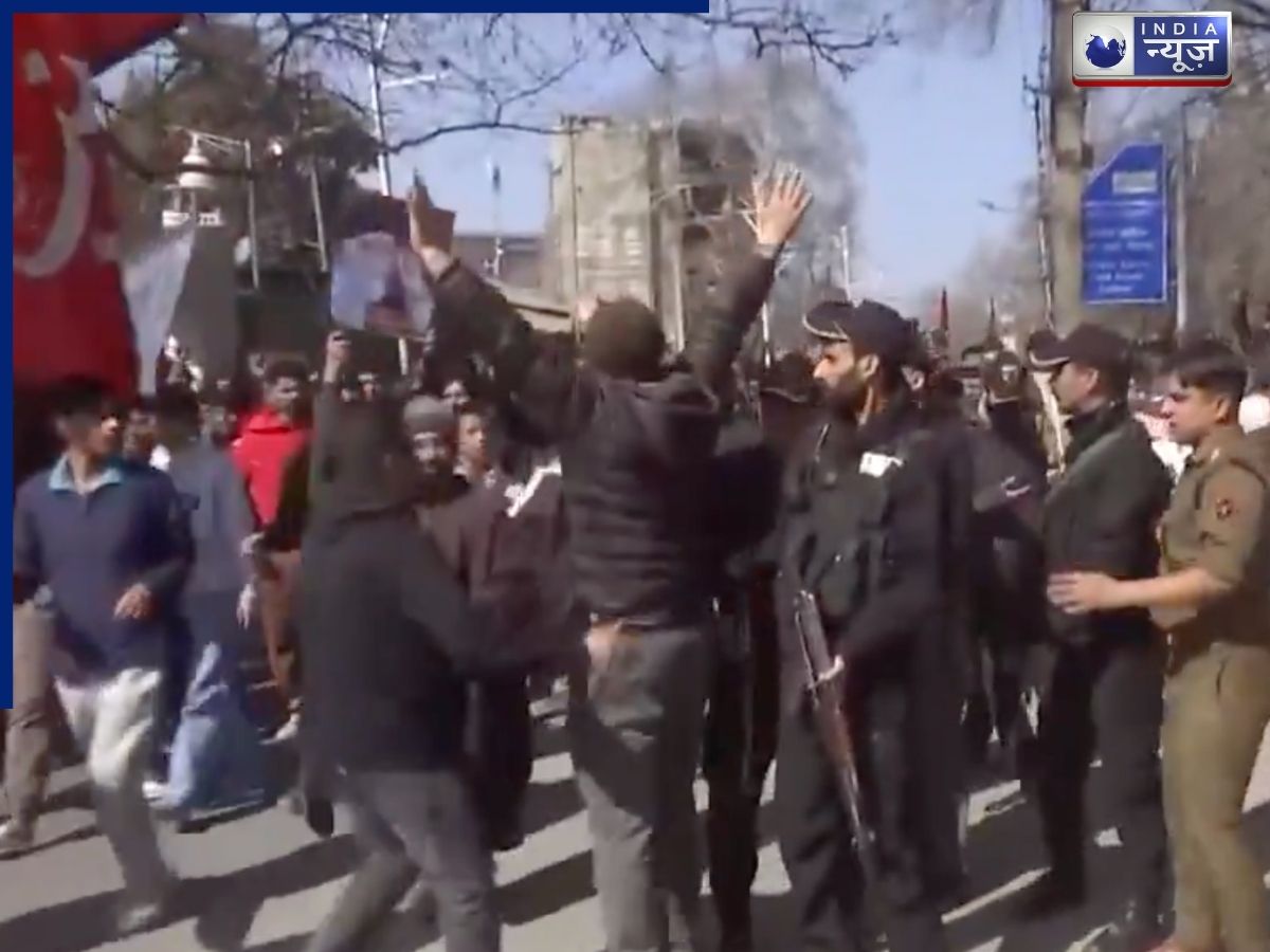 खामेनेई की मौत पर सड़कों पर उतरा शिया समुदाय, भारत के कई राज्यों में इजराइल और अमेरिका के खिलाफ विरोध प्रदर्शन जारी