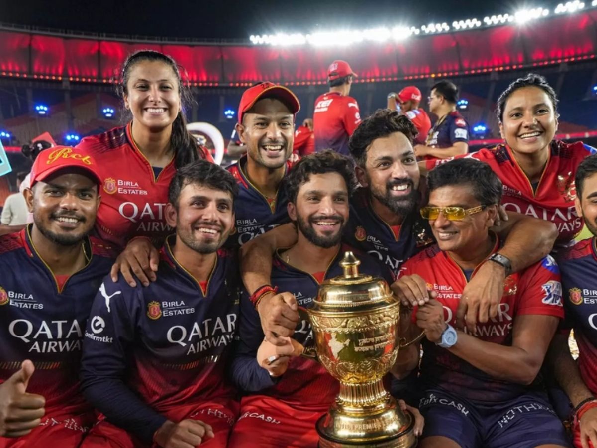IPL 2026: SRH के खिलाफ काली पट्टी बांधकर उतरेगी RCB, टीम ने क्यों लिया ये ऐतिहासिक फैसला?