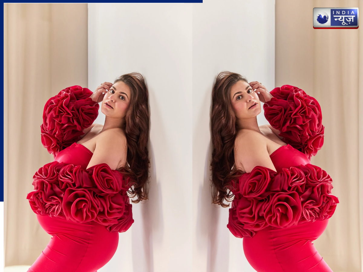 Red Color Mermaid - Photo Gallery