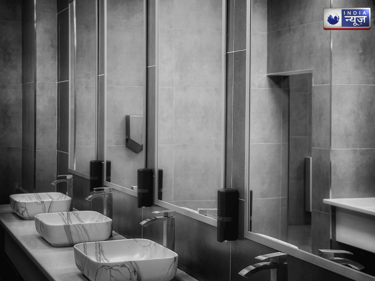 restroom - Photo Gallery