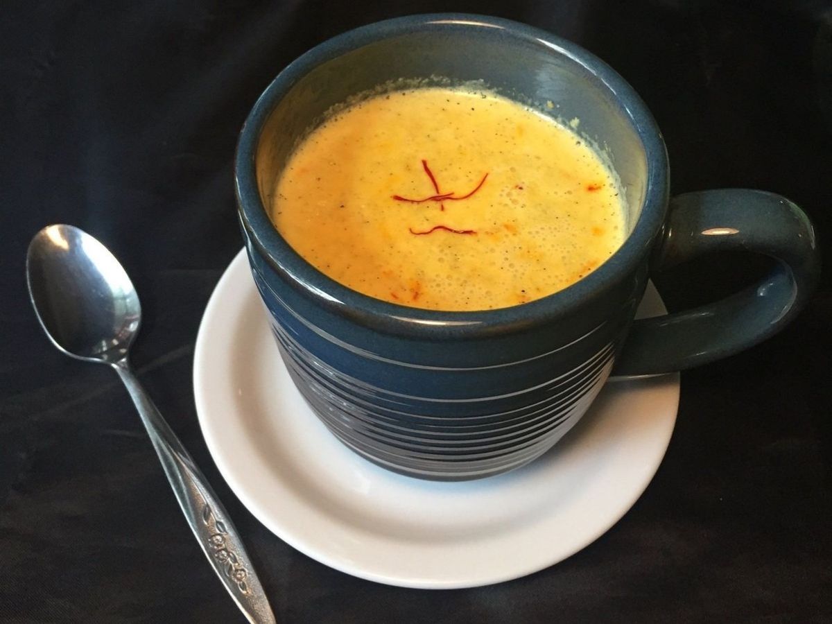 Saffron Milk to Calm Hangover Symptoms - Photo Gallery