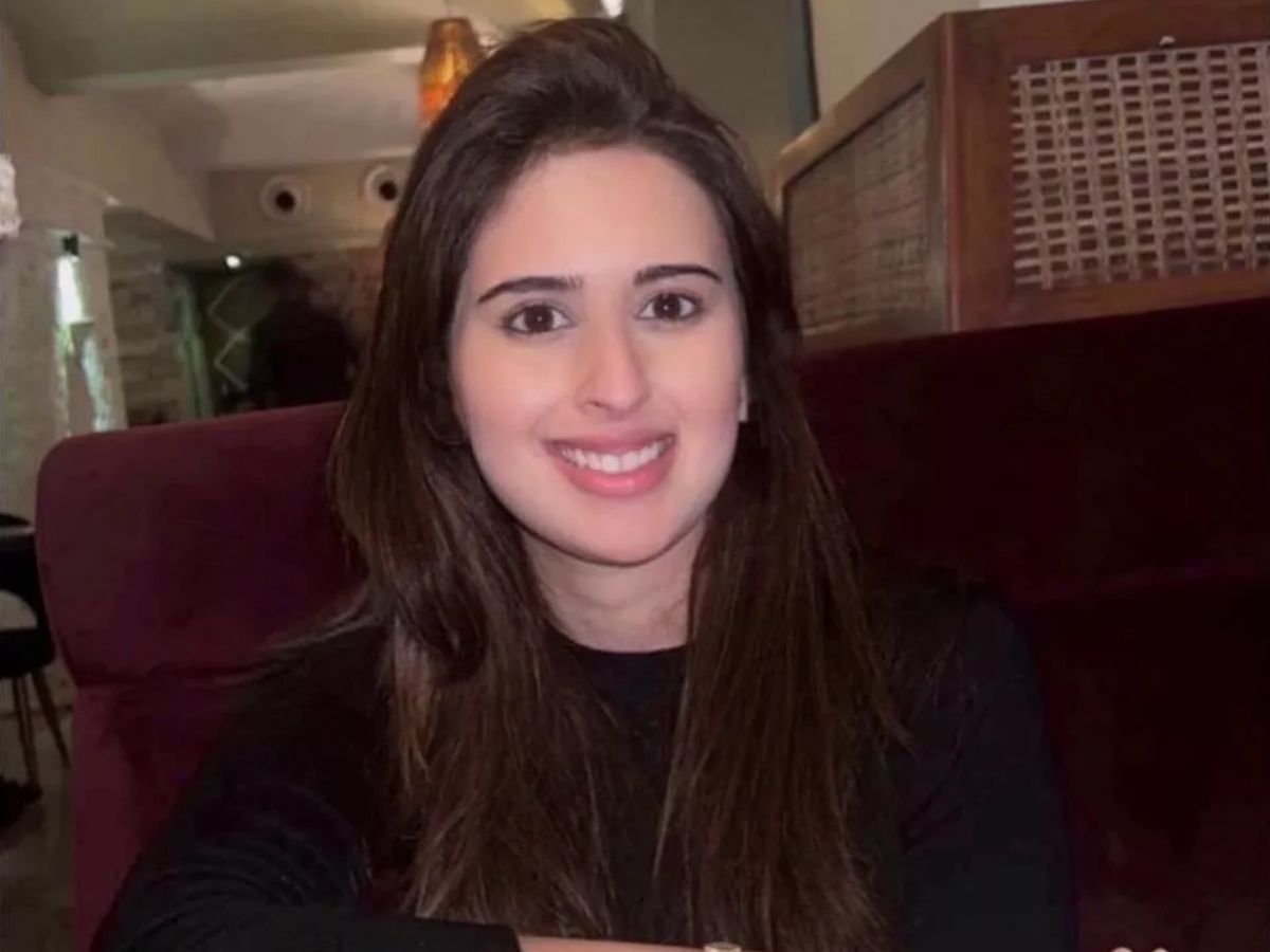 Saaniya Chandhok caught everyone attention - Photo Gallery