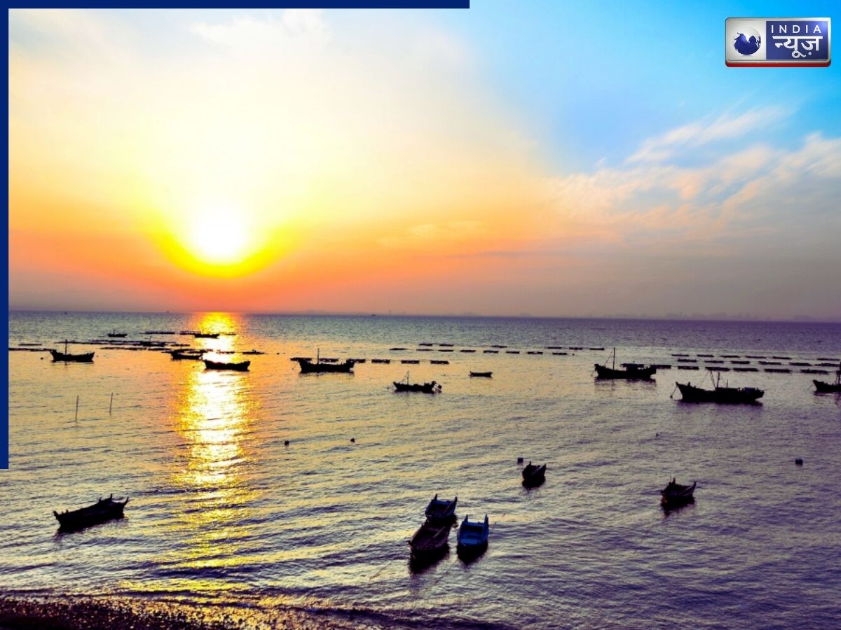 Tarkarli Beach of Maharashtra - Photo Gallery
