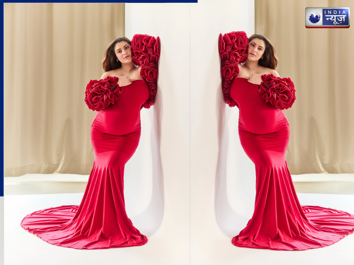 Long trail in gown - Photo Gallery