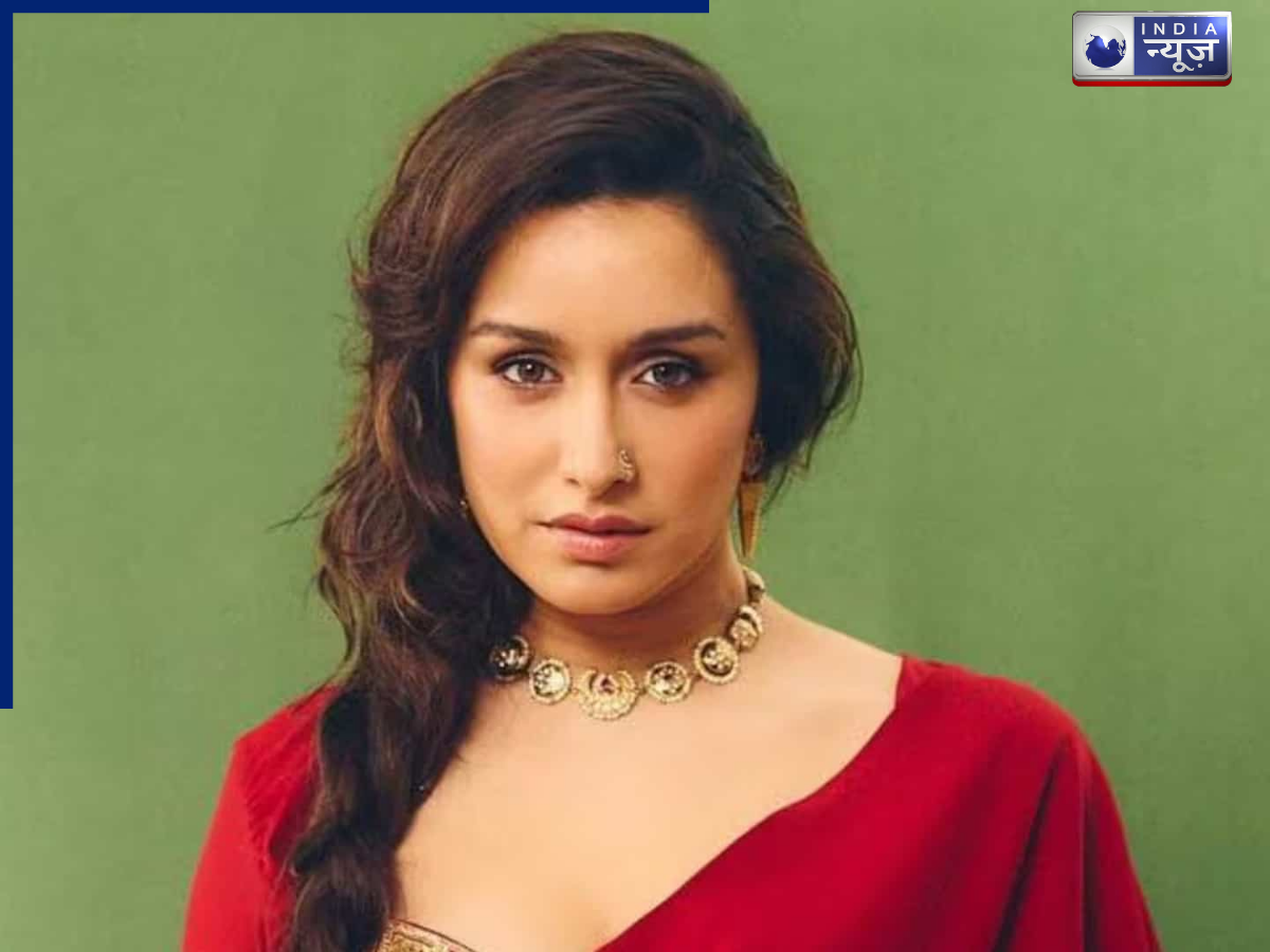 Bollywood Stars House in Juhu - Photo Gallery