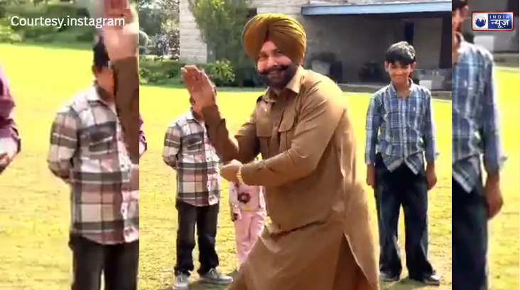 सियासत की पिच छोड़ बच्चों के साथ कंचे खेलते दिखे नवजोत सिंह सिद्धू, वीडियो देख फैंस बोले— ठोको ताली!