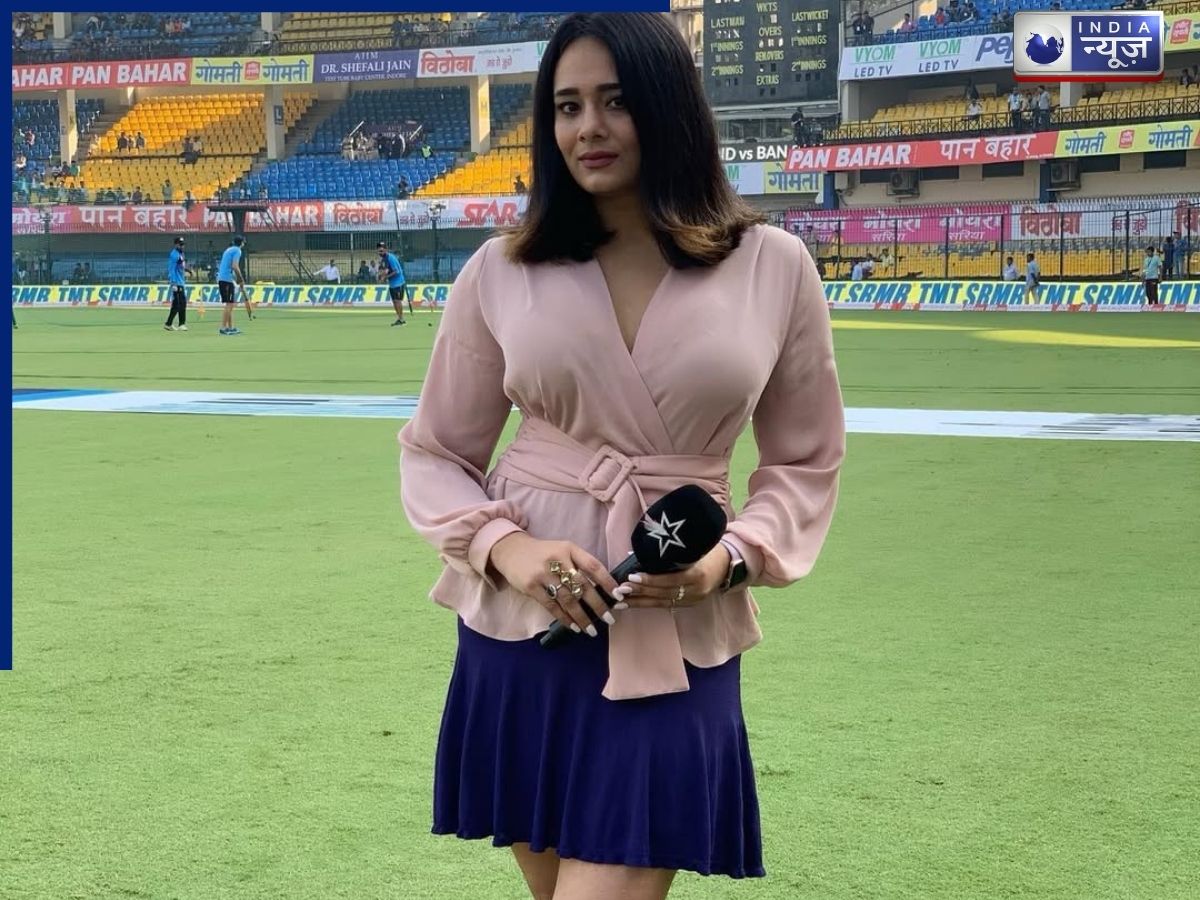 Sports Anchor Mayanti Langer - Photo Gallery