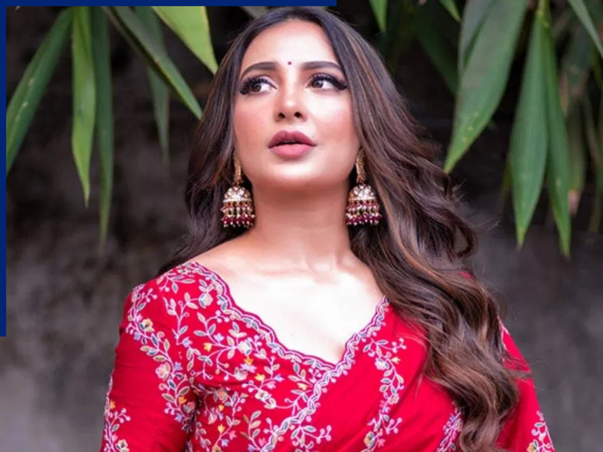 Subhashree Ganguly - Photo Gallery
