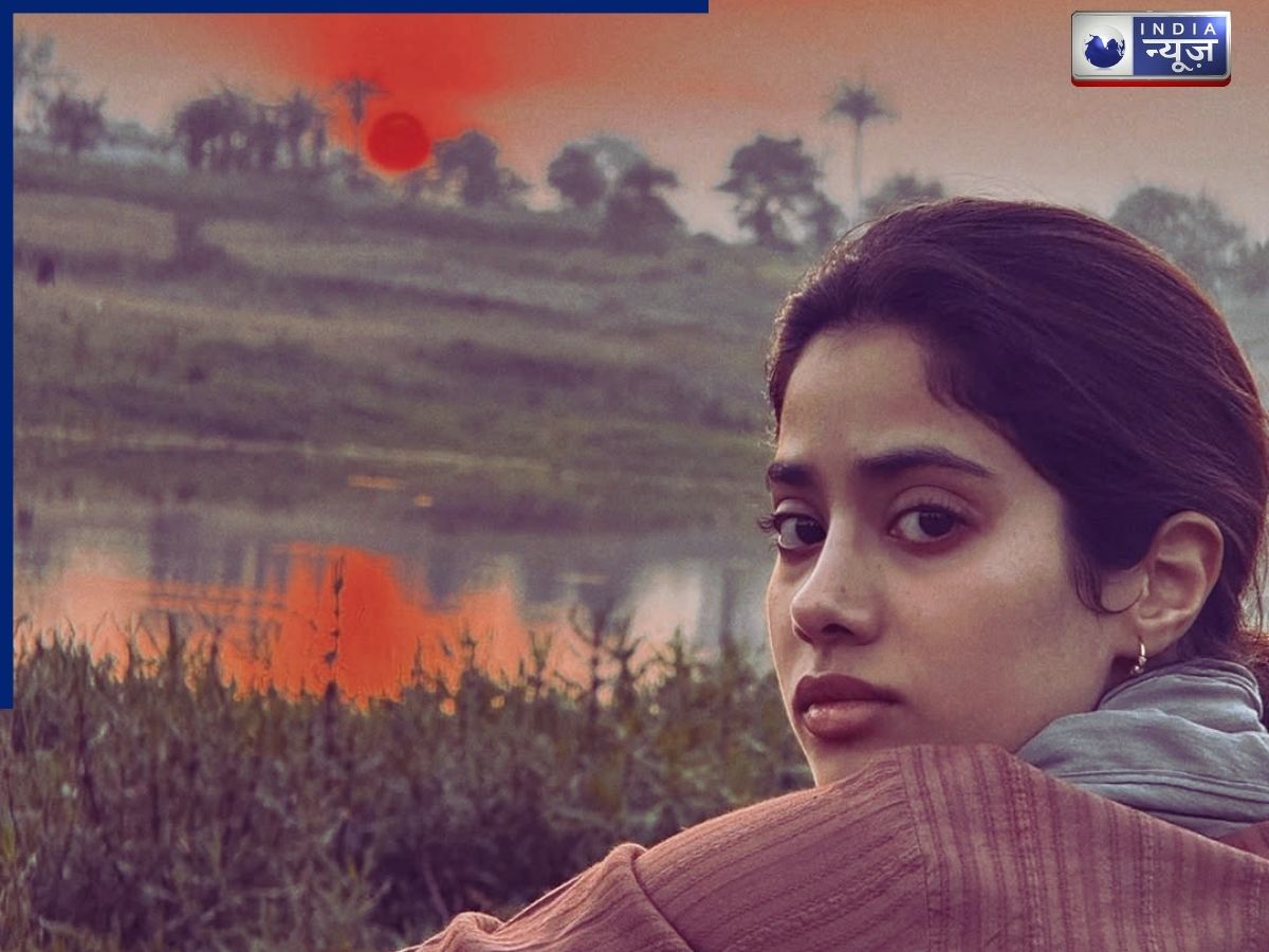 The actress is a secret poet - Photo Gallery