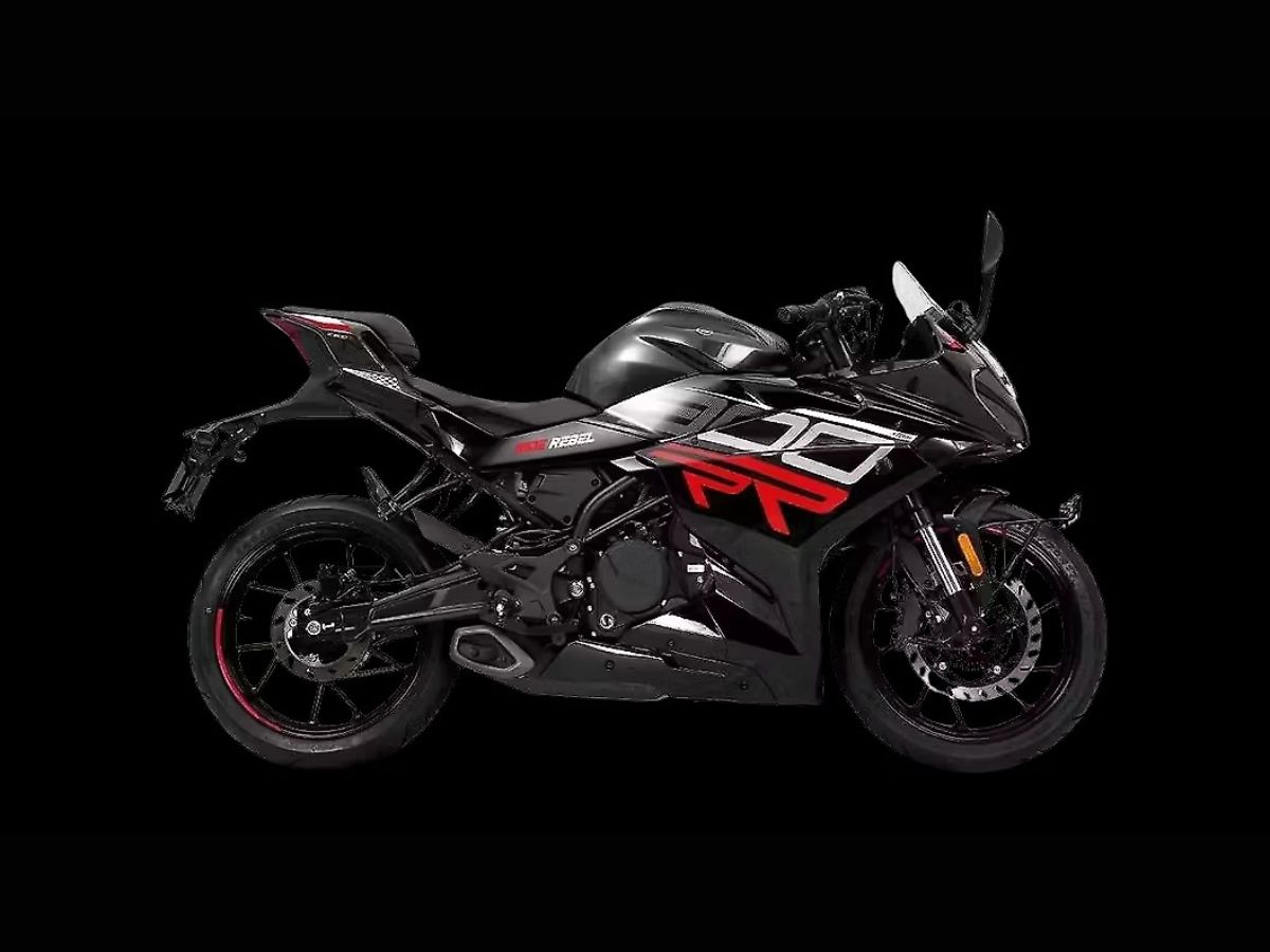 Engine Power - Photo Gallery