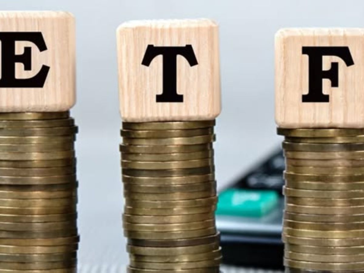 Expense ratio is generally lower in ETFs - Photo Gallery