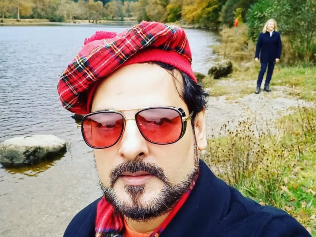 Film Family Background - Photo Gallery