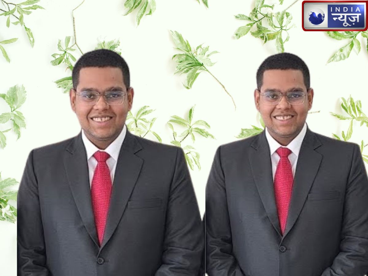 UPSC Topper: DU के SRCC कॉलेज से ग्रेजुएट, बनाई ऐसी रणनीति, दूसरी बार में मिला रैंक 3, ऐसी है इनकी कहानी