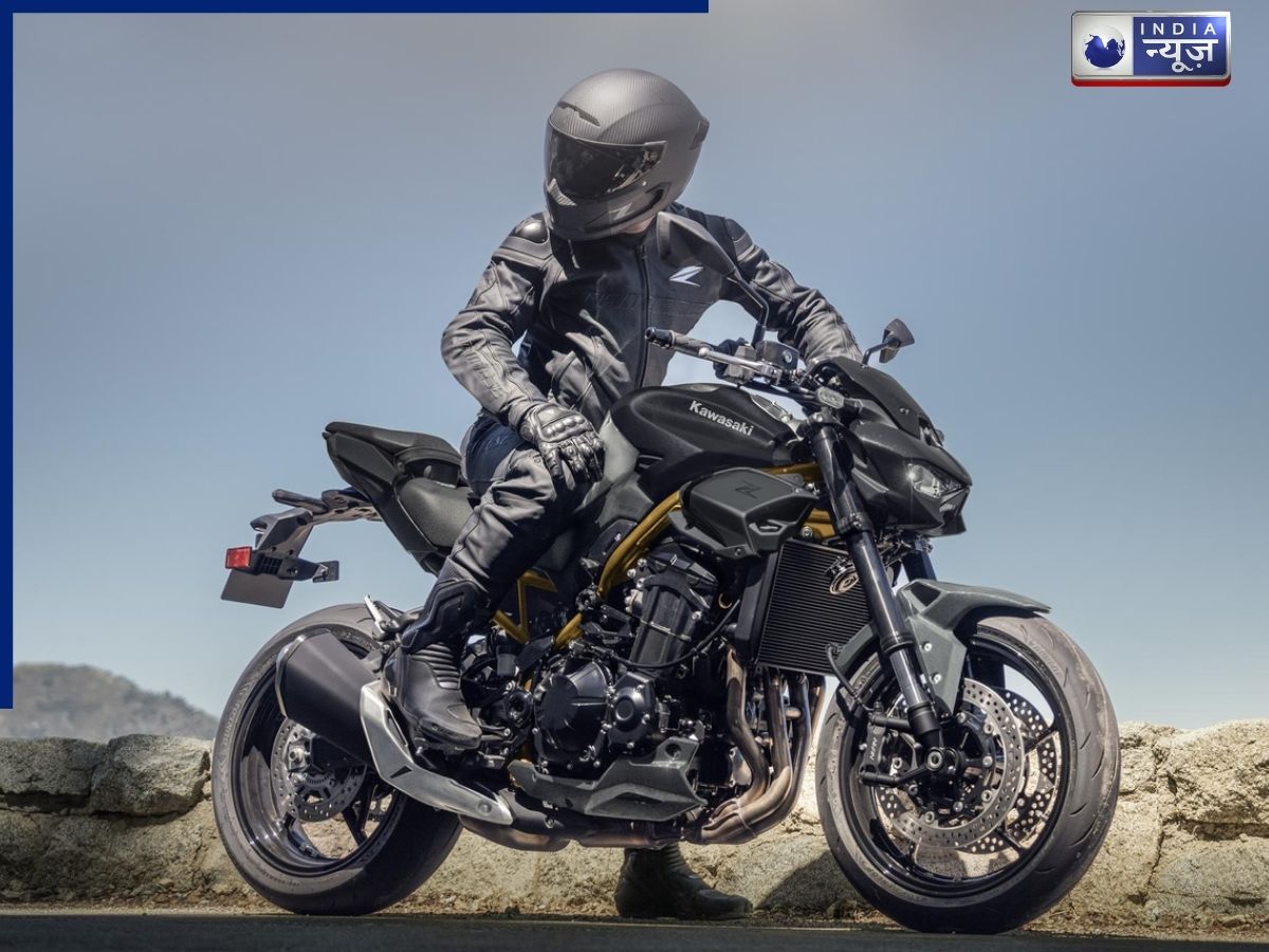 Kawasaki Z900 STD vs Triumph Street Triple में से किस बाइक को खरीदना सही? जानिए फीचर्स और परफॉर्मेंस में कौन आगे