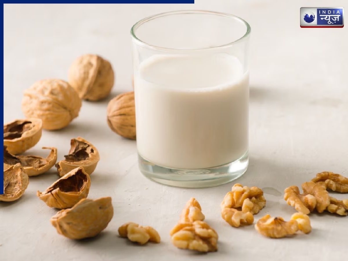 Benefits of Walnut Milk - Photo Gallery