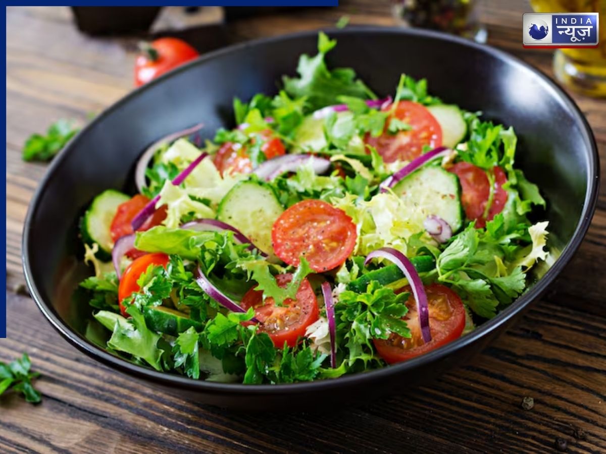 Consume green salad for weight loss. - Photo Gallery