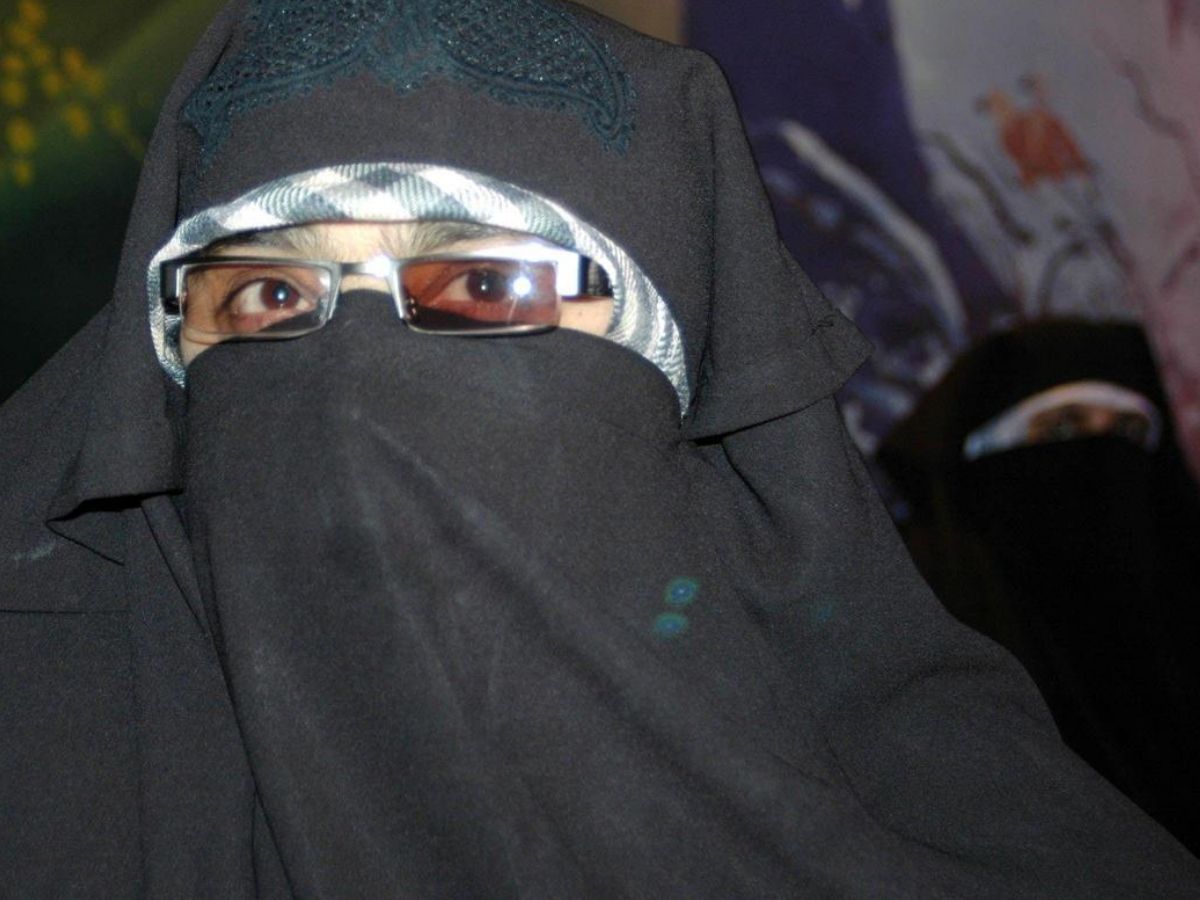 Asiya Andrabi - Photo Gallery